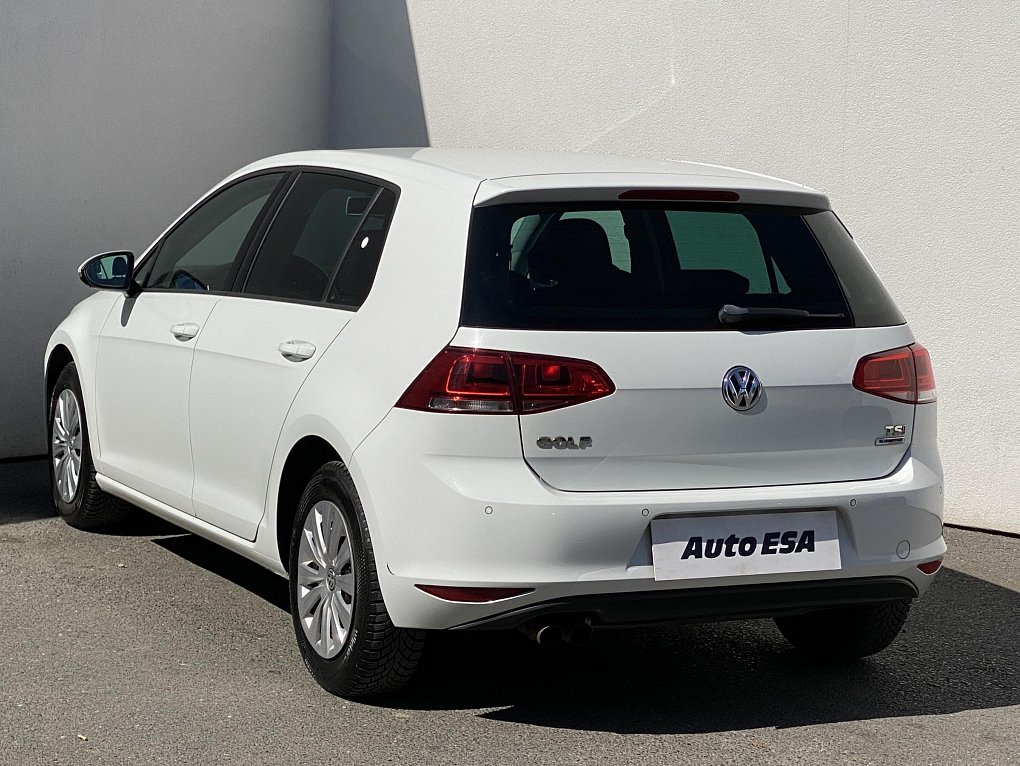 Volkswagen Golf 1.4TSi Highline