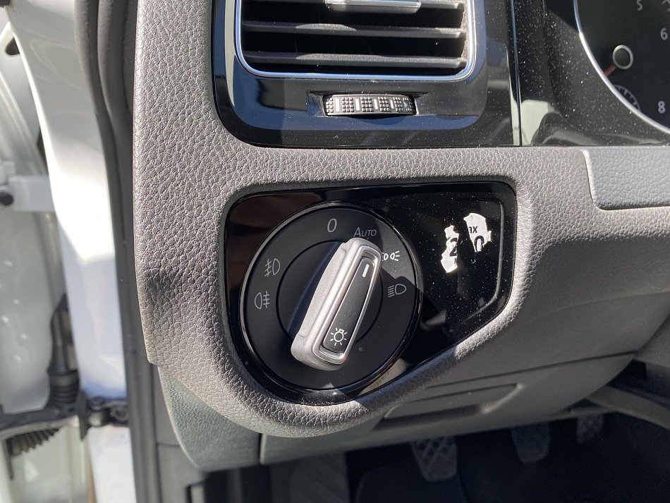 Volkswagen Golf 1.4TSi Highline