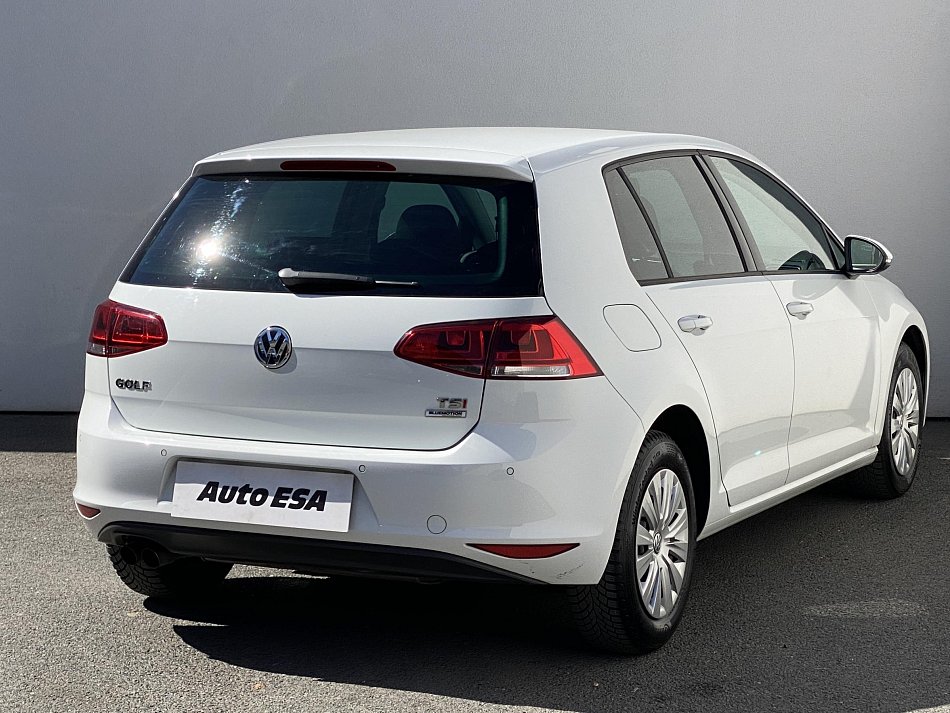 Volkswagen Golf 1.4TSi Highline