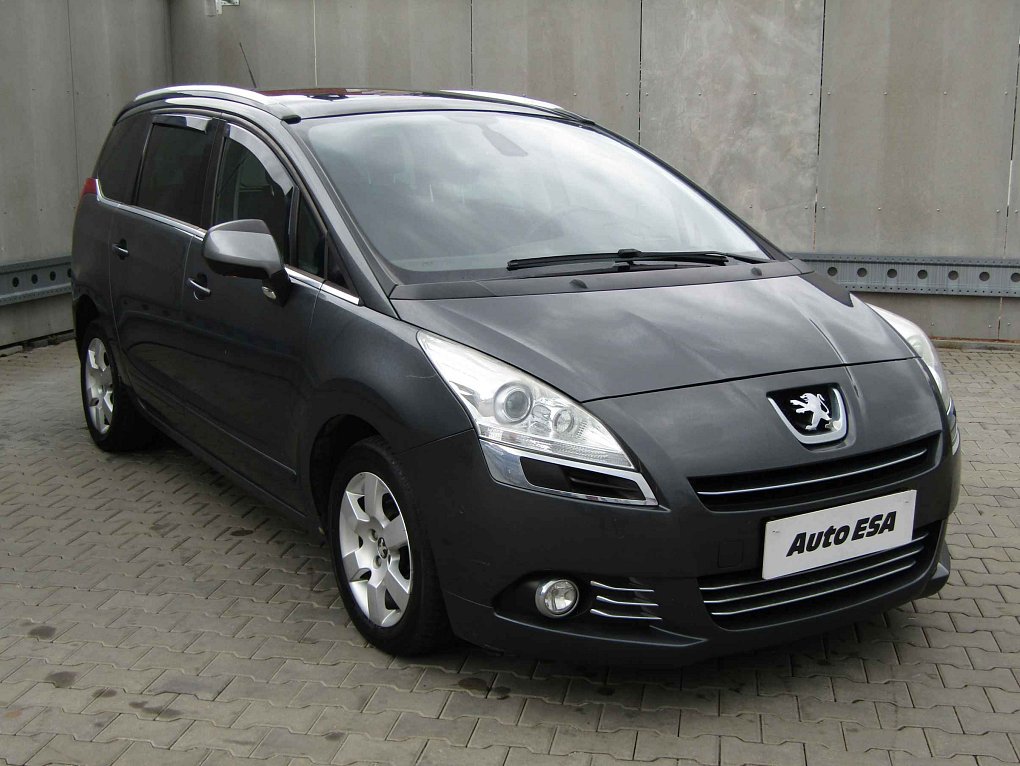 Peugeot 5008 2.0 HDi 