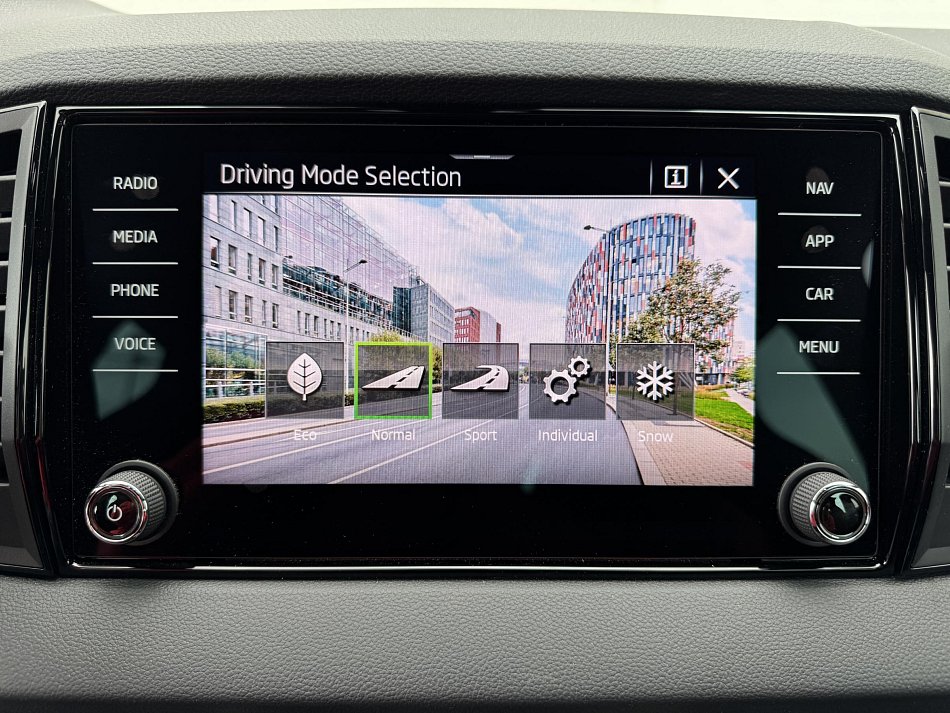 Škoda Karoq 2.0 TSi SportLine 4x4