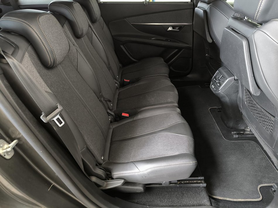 Peugeot 5008 1.5 HDi GT Line