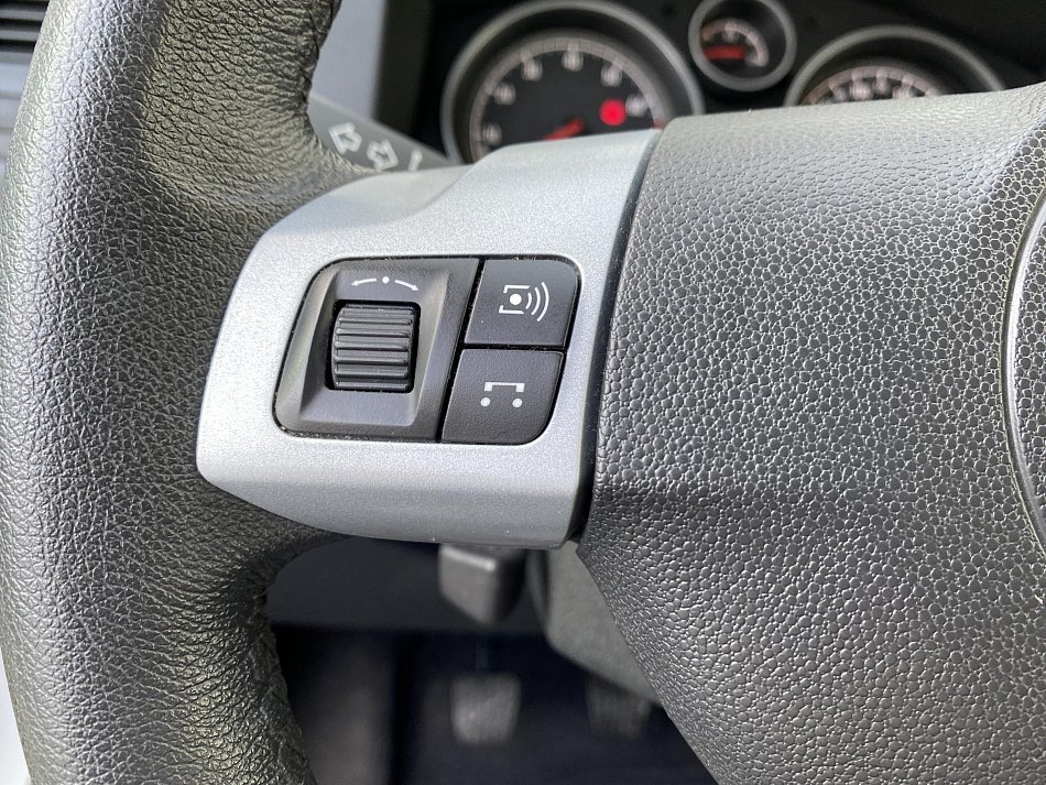 Opel Zafira 1.8 16V  7míst