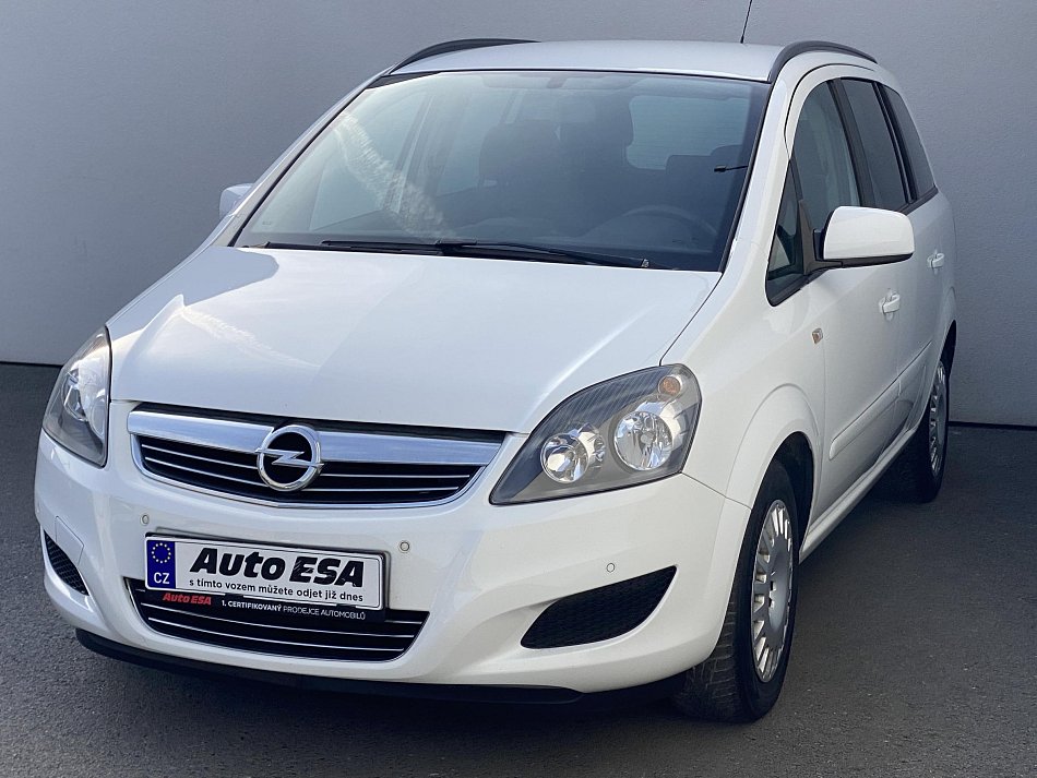 Opel Zafira 1.8 16V  7míst