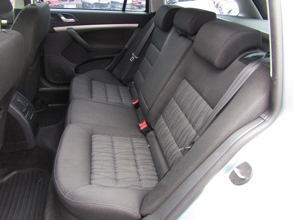 Škoda Octavia II 1.6TDi Elegance