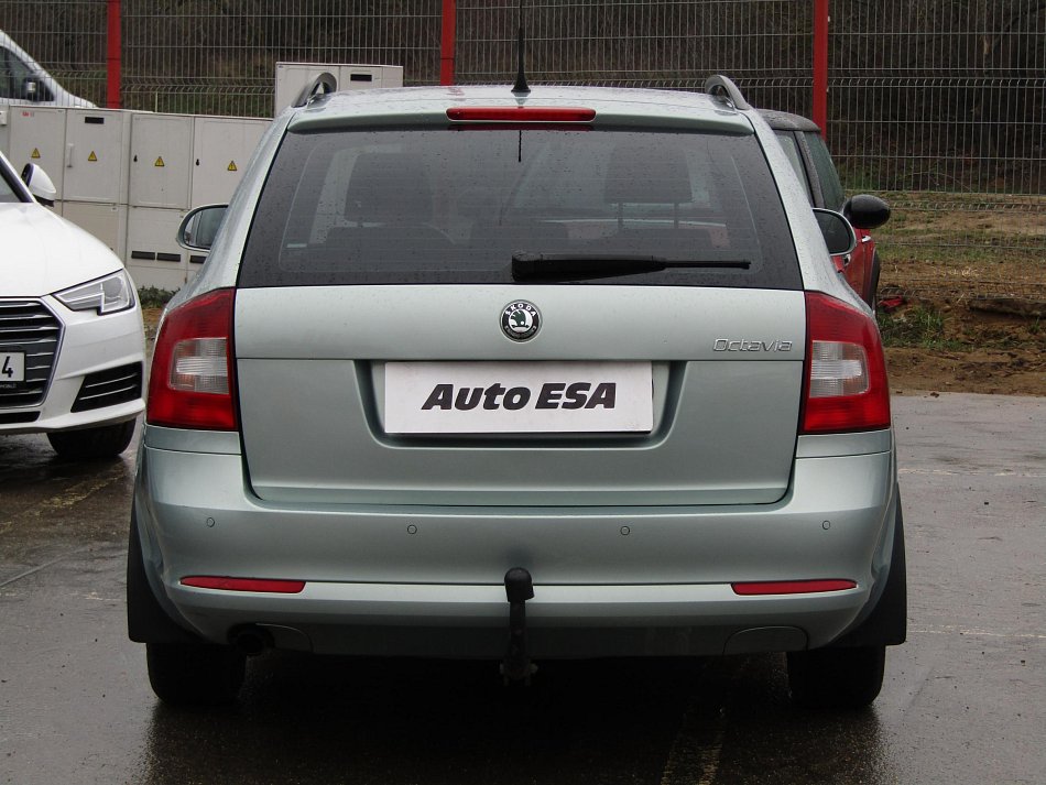 Škoda Octavia II 1.6TDi Elegance