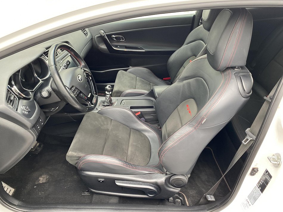 Kia Ceed 1.6 T-GDi GT