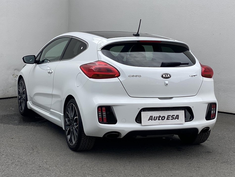 Kia Ceed 1.6 T-GDi GT