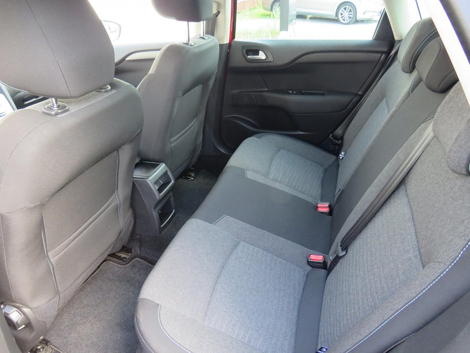 Citroën C4 1.2 PT Selection
