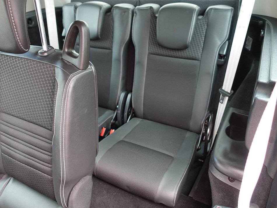 Renault Grand Scénic 1.5 dCi  7míst