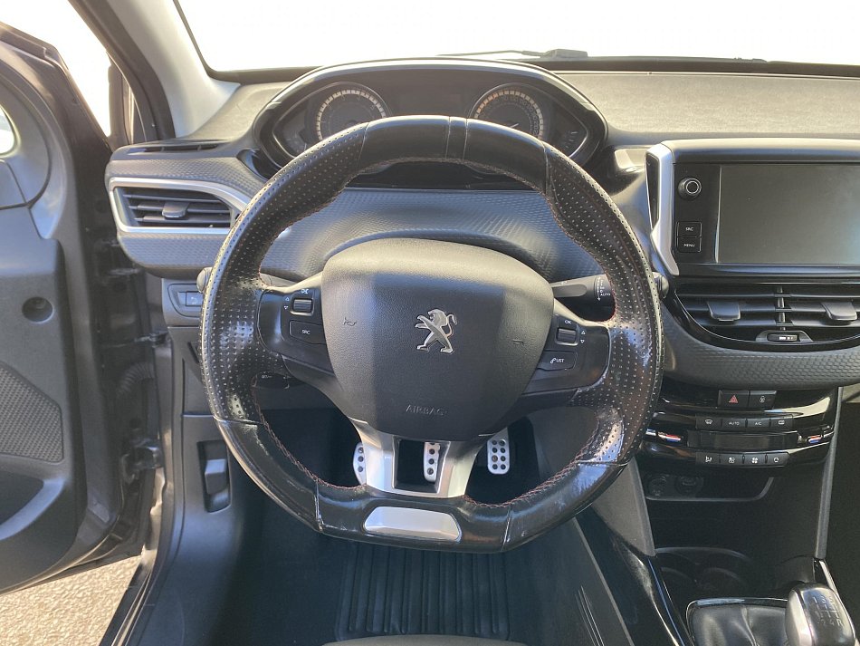 Peugeot 2008 1.2 PT GT Line