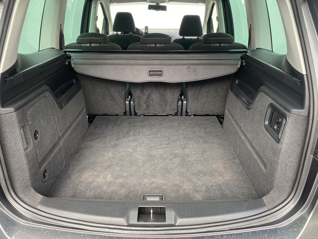 Volkswagen Sharan 2.0 TDi Match