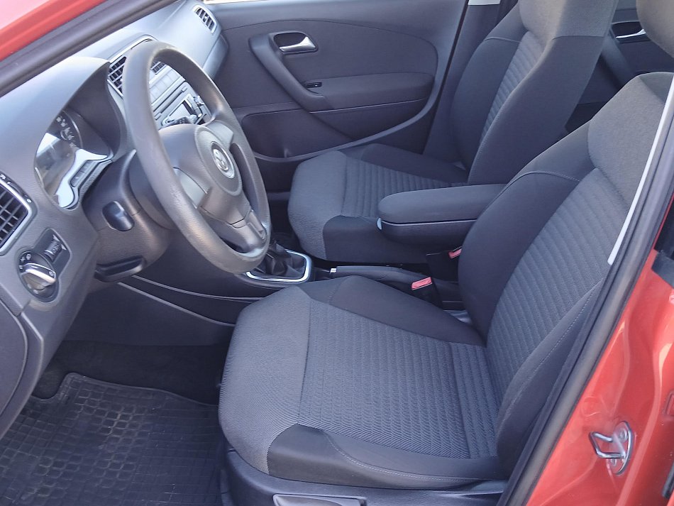 Volkswagen Polo 1.4 i 