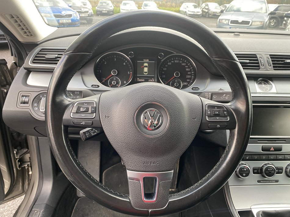 Volkswagen CC 2.0 TDi 