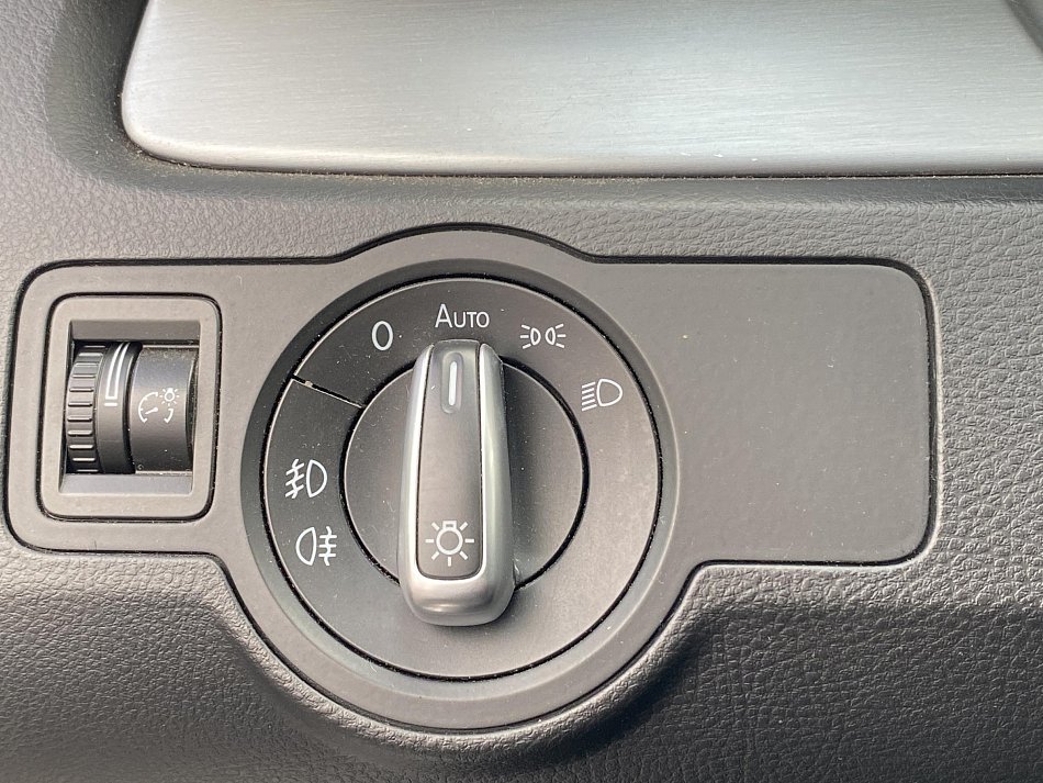 Volkswagen CC 2.0 TDi 