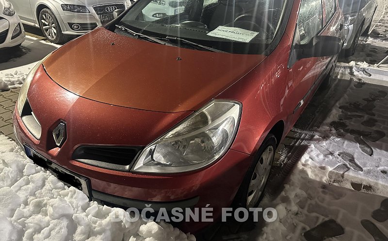 Renault Clio 1.2i 