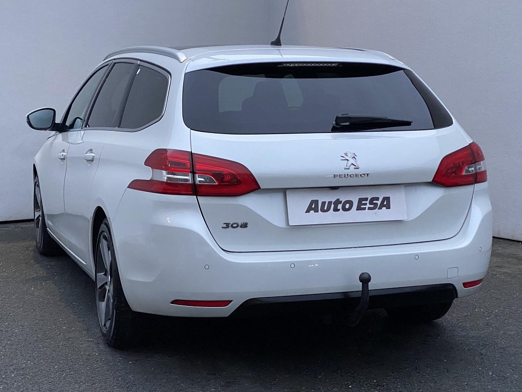 Peugeot 308 1.5 HDi 