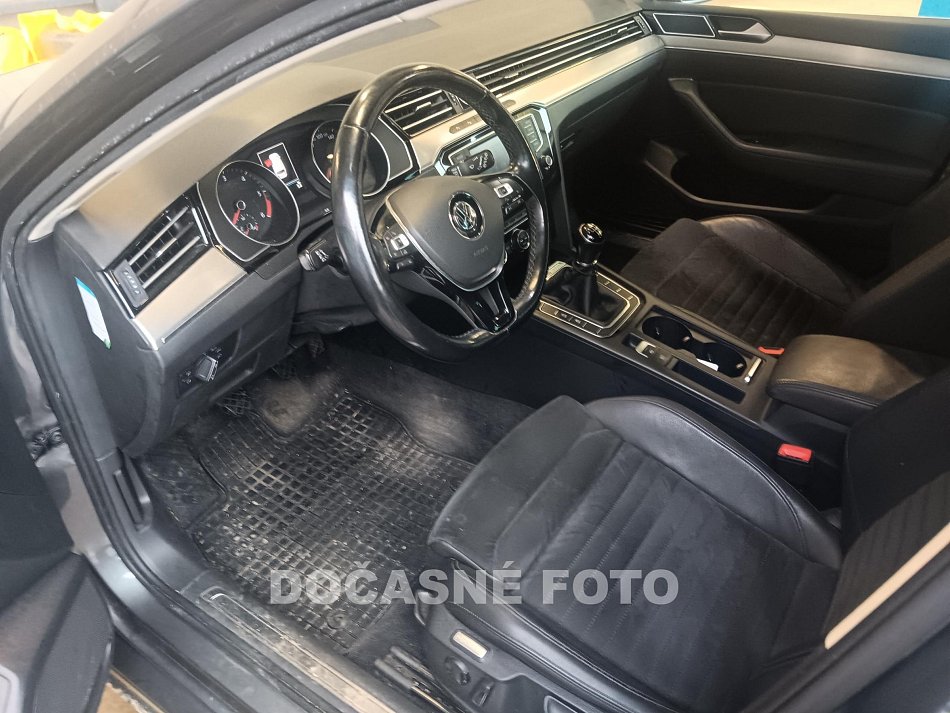 Volkswagen Passat 2.0TDi  4x4
