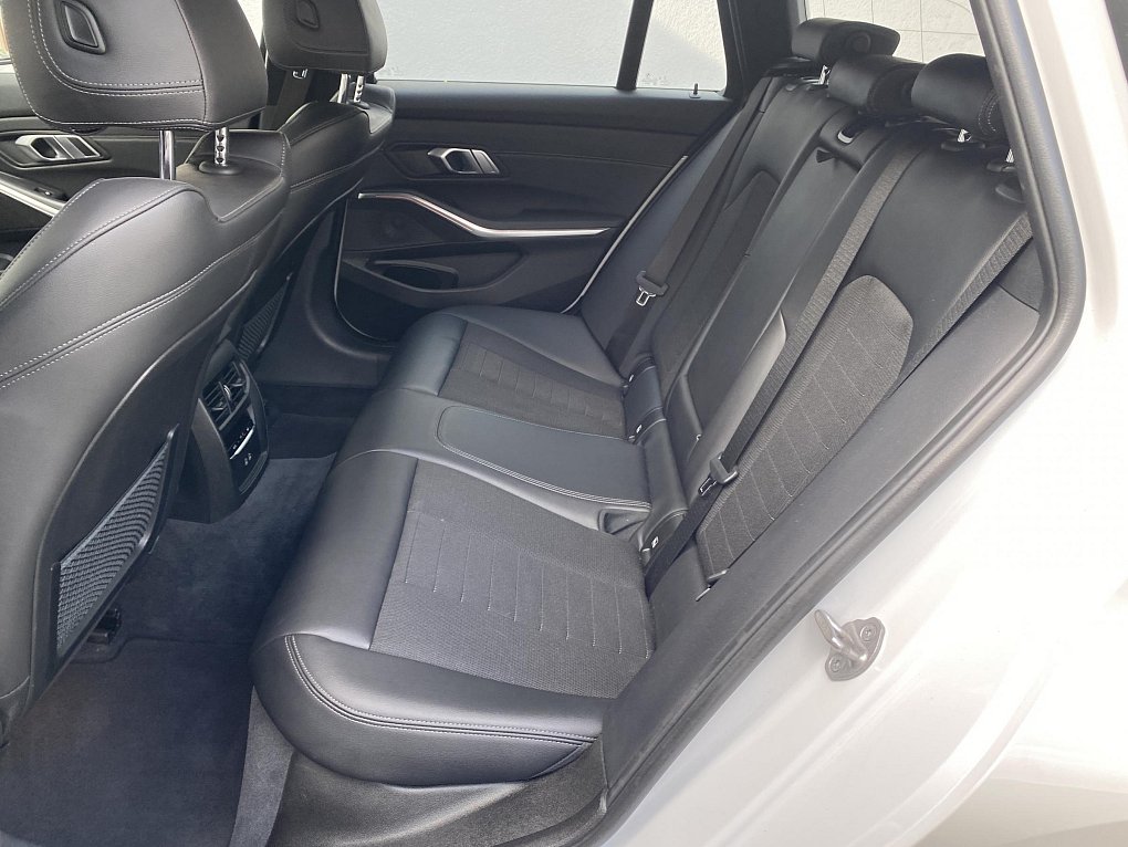 BMW Řada 3 2.0 D  320D