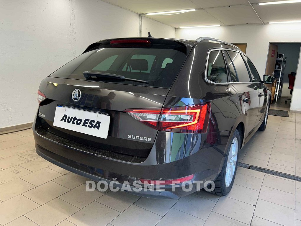 Škoda Superb III 2.0 TDi 