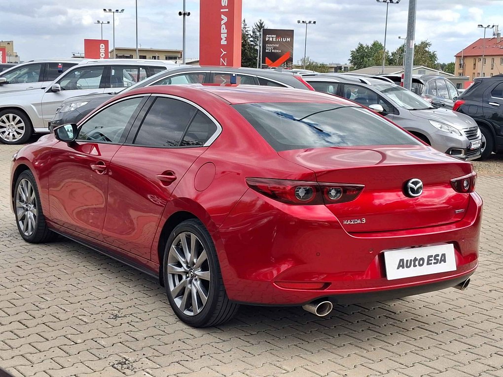 Mazda 3 2.0i 