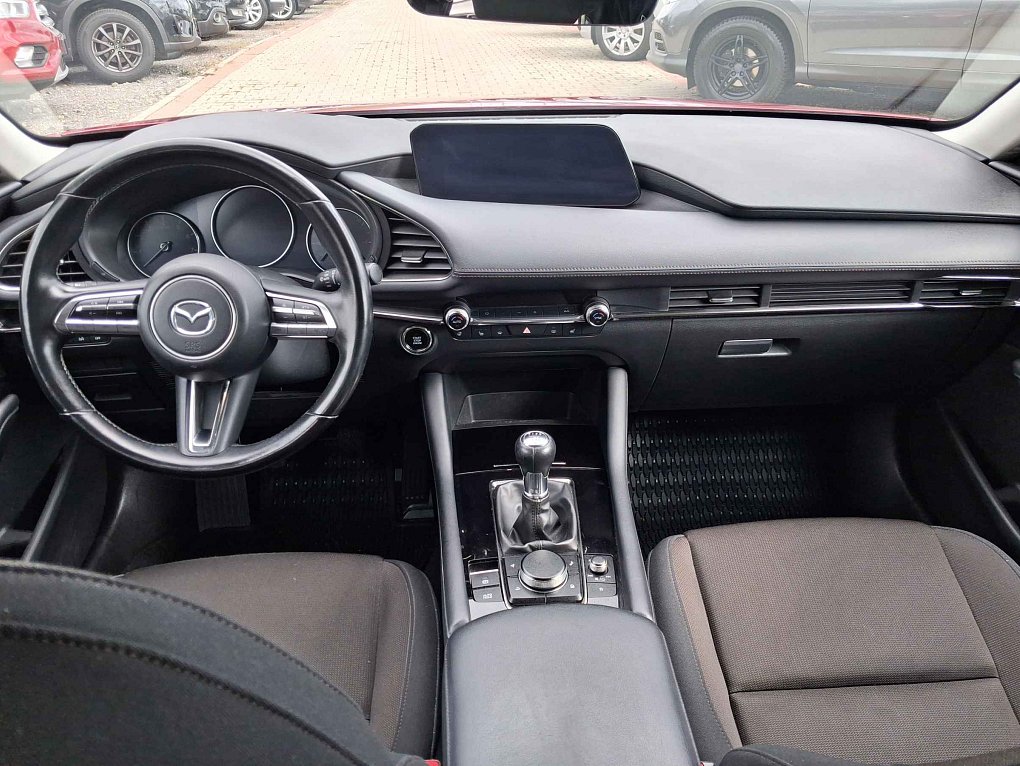 Mazda 3 2.0i 