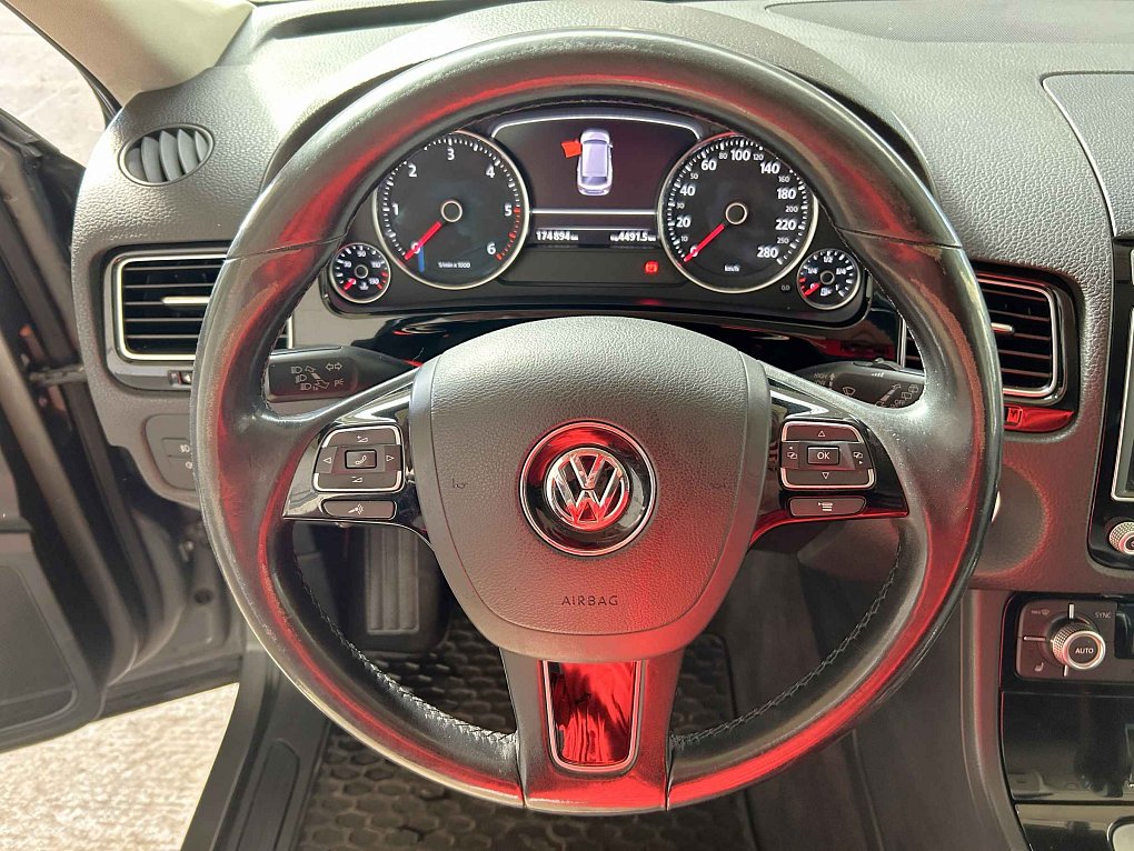 Volkswagen Touareg 3.0TDi  quattro
