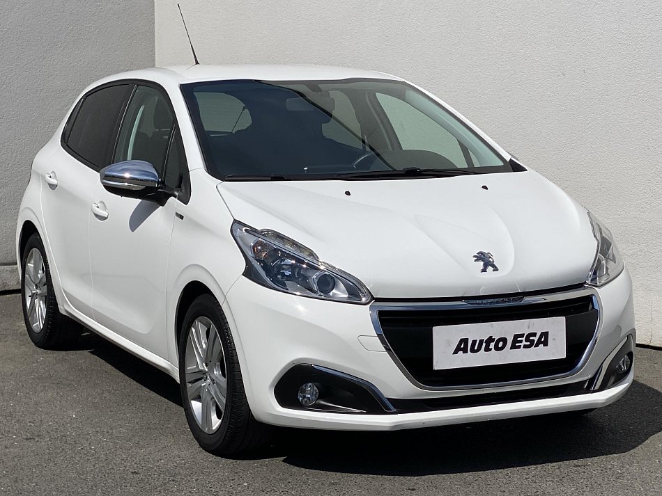 Peugeot 208 1.2 PT Style