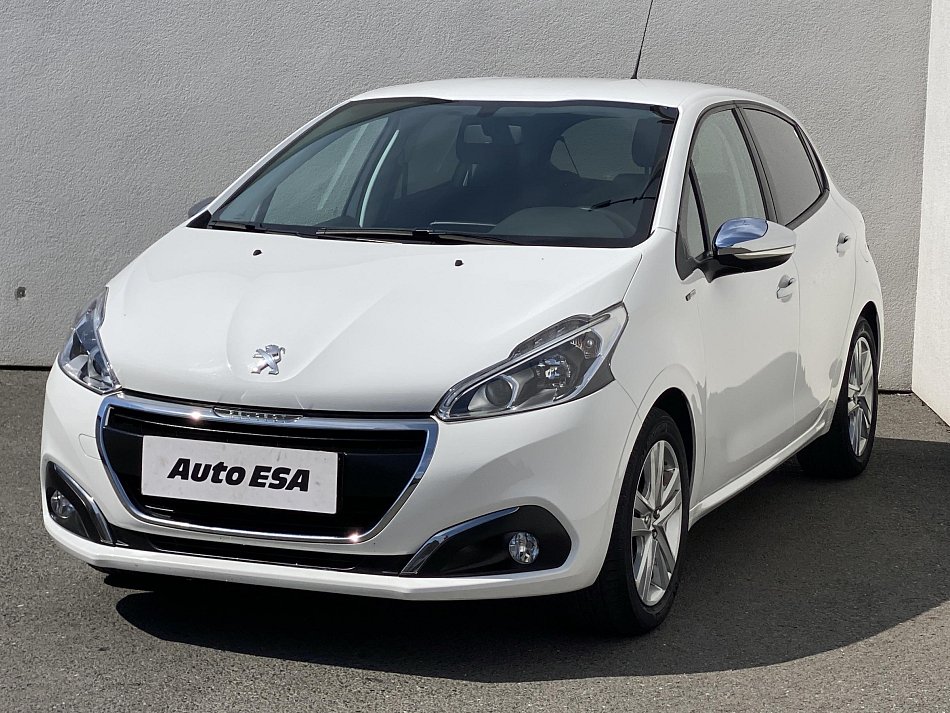 Peugeot 208 1.2 PT Style