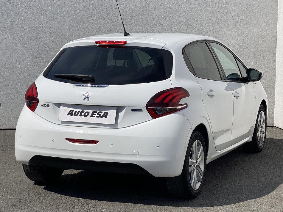 Peugeot 208 1.2 PT Style