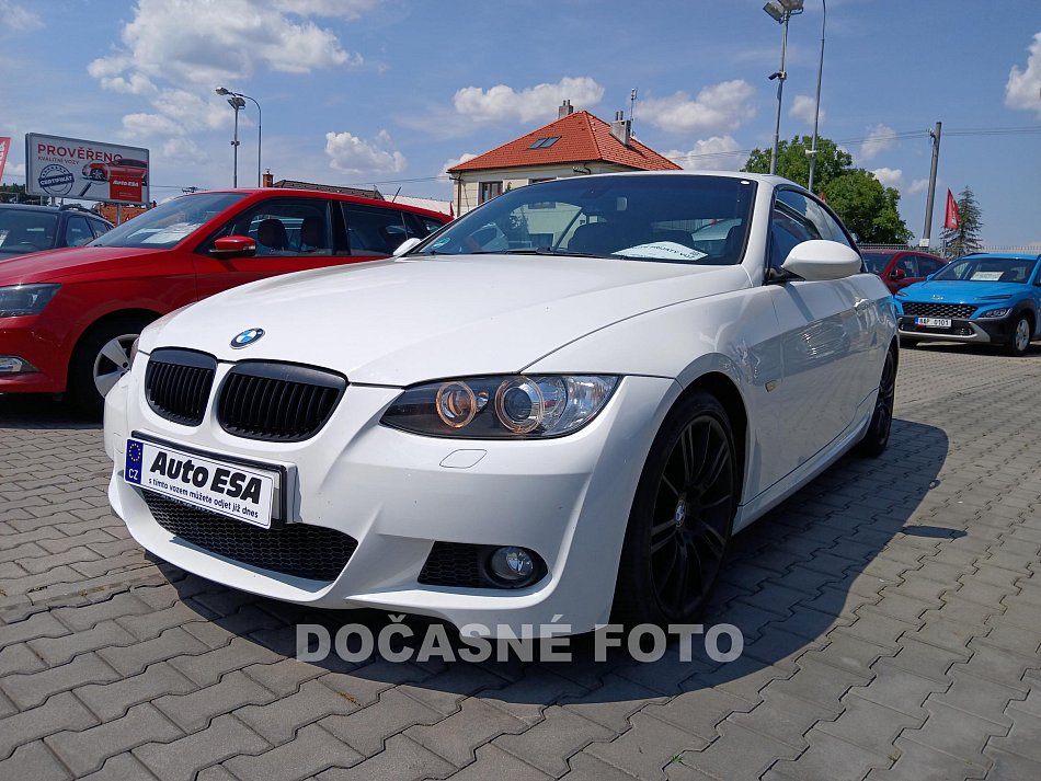 BMW Řada 3 325 i  E93