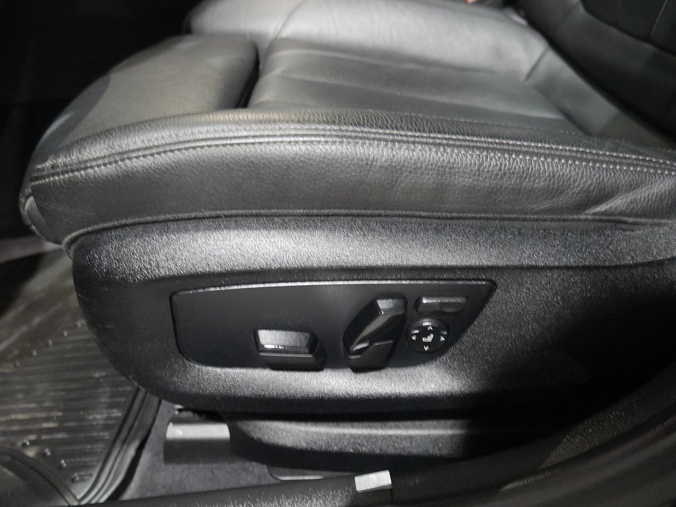 BMW Řada 5 520xd  520xd