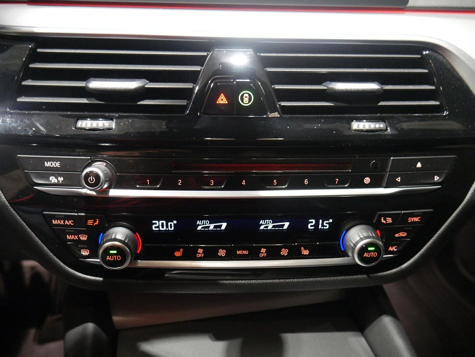 BMW Řada 5 520xd  520xd