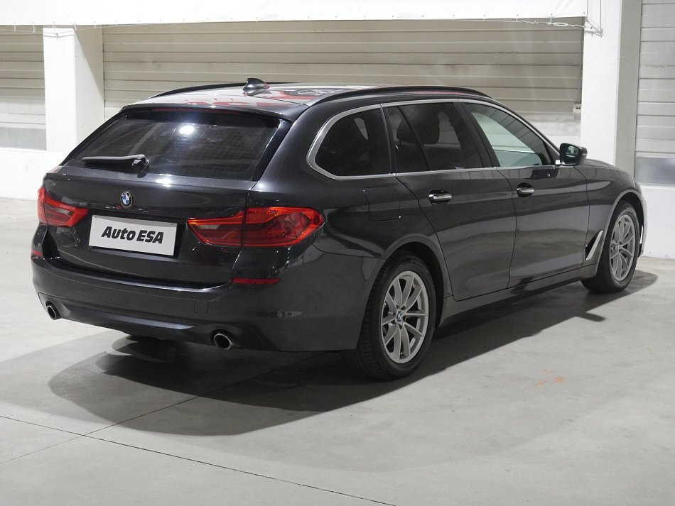BMW Řada 5 520xd  520xd