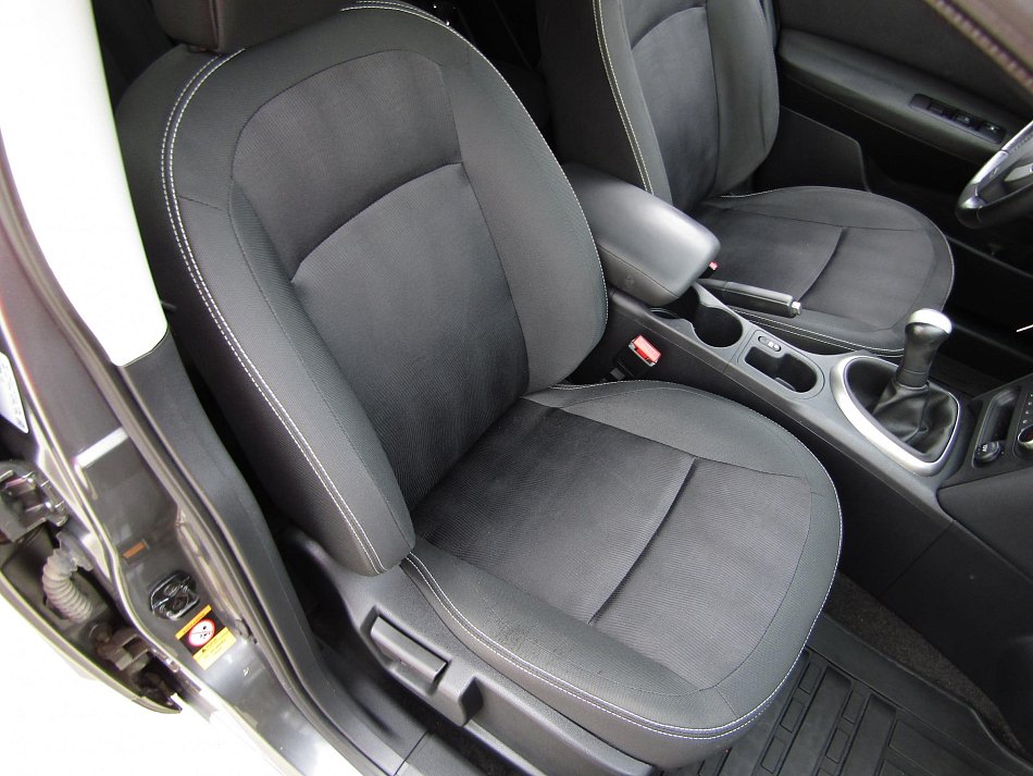 Nissan Qashqai 1.6i 