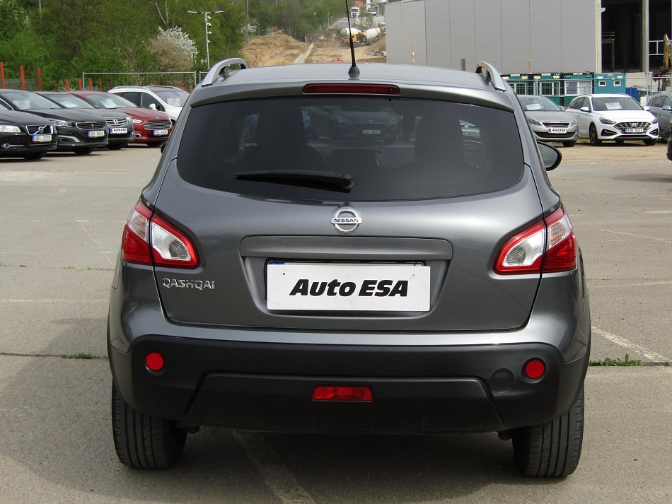 Nissan Qashqai 1.6i 