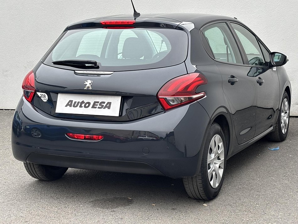 Peugeot 208 1.2 PT 