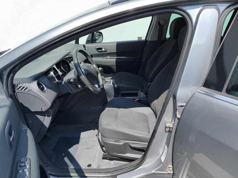 Peugeot 5008 2.0HDi Allure