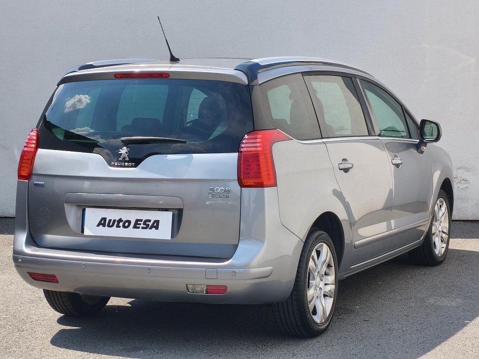 Peugeot 5008 2.0HDi Allure