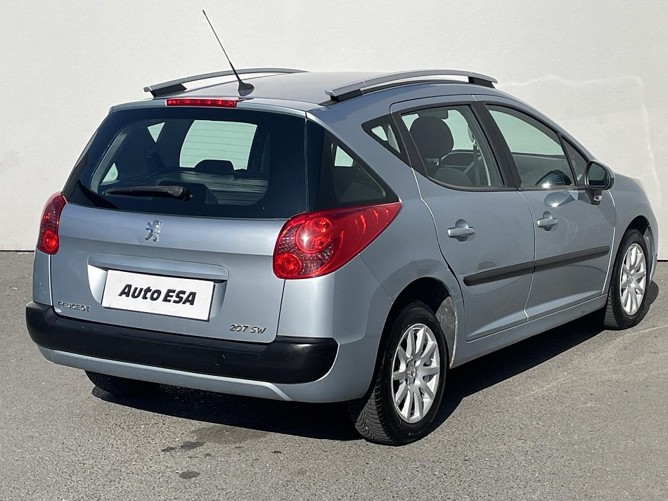 Peugeot 207 1.4i 