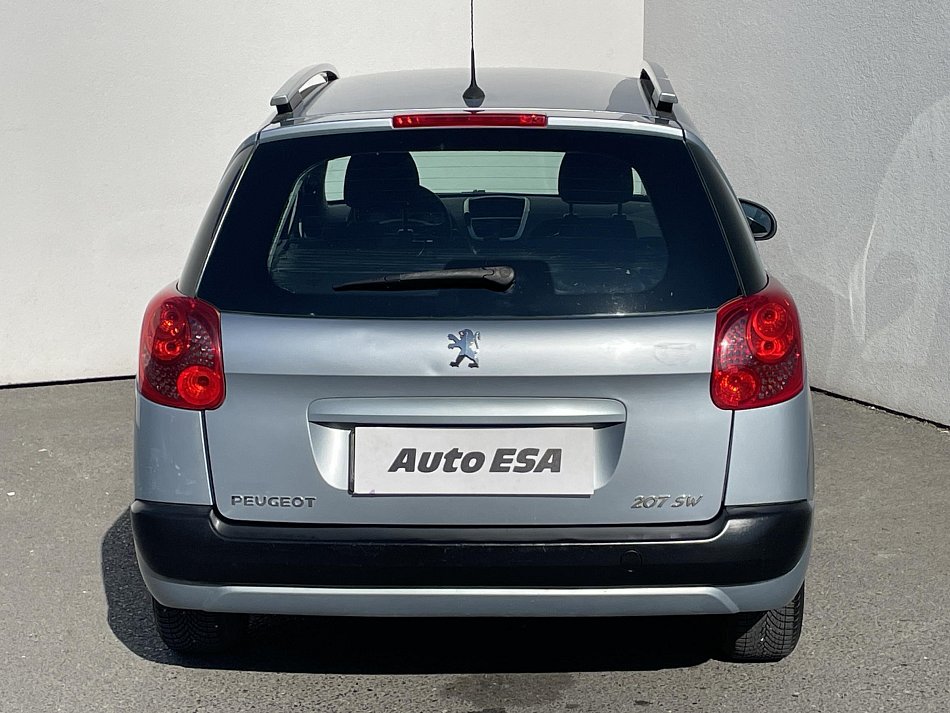 Peugeot 207 1.4i 