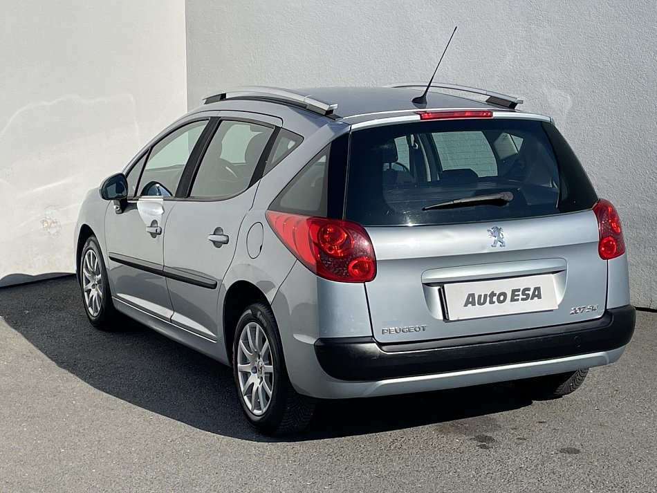 Peugeot 207 1.4i 