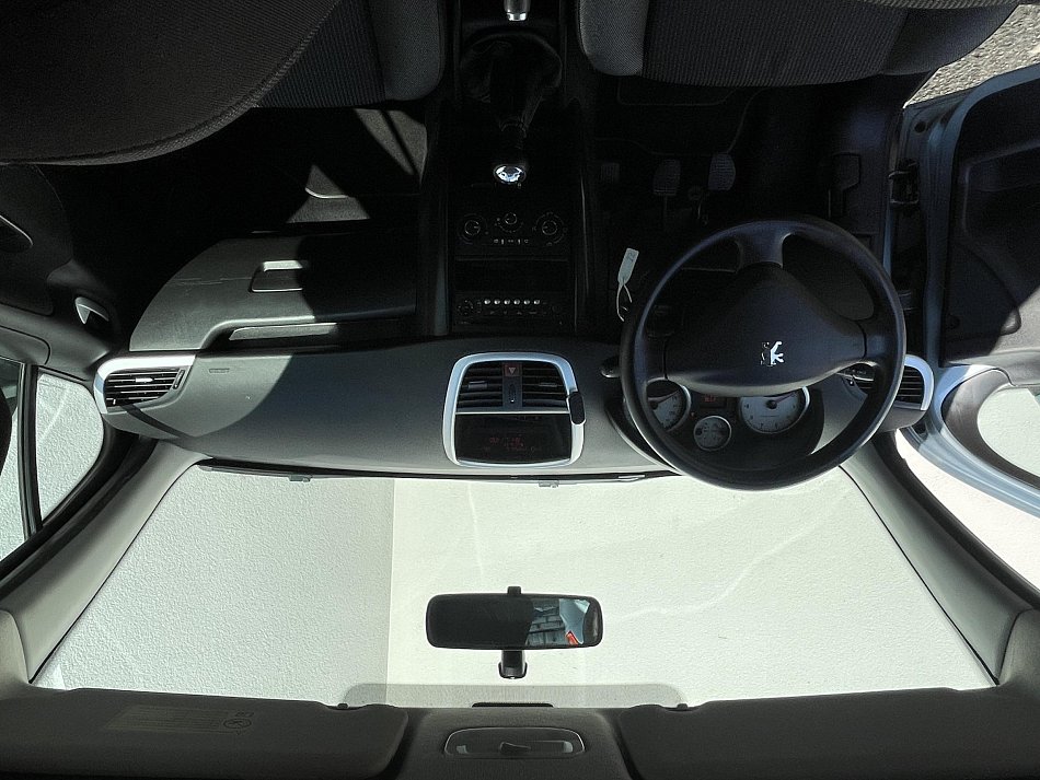 Peugeot 207 1.4i 