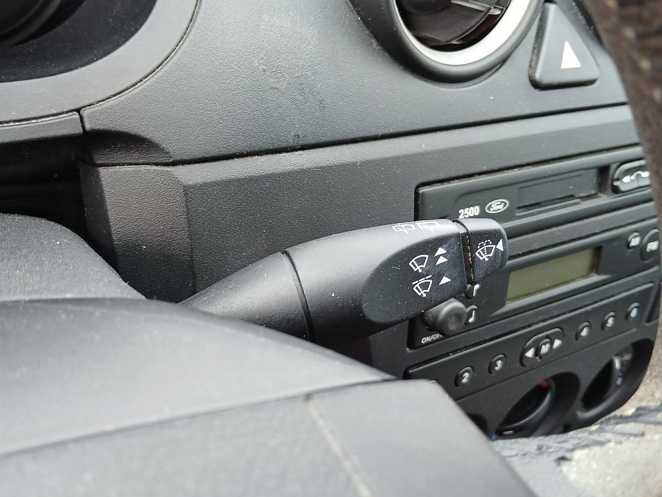 Ford Fiesta 1.3i 