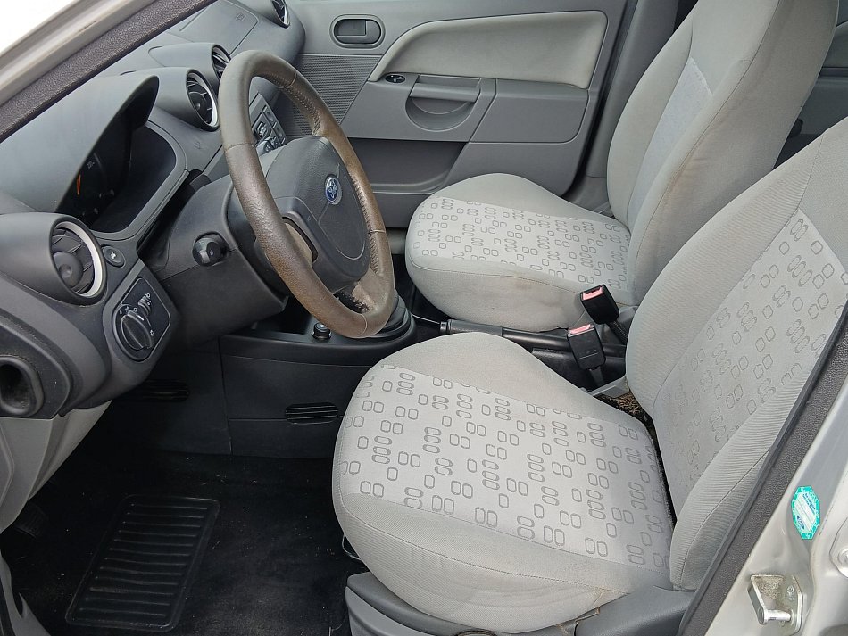 Ford Fiesta 1.3i 
