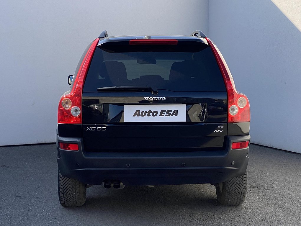 Volvo XC90 2.4 D5 Summum 4x4