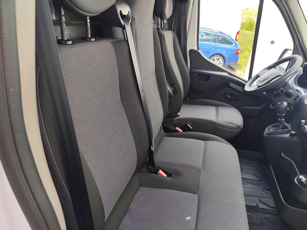 Renault Master 2.3dCi  L2H2 DÍLNA