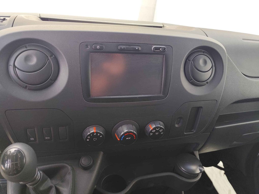 Renault Master 2.3dCi  L2H2 DÍLNA