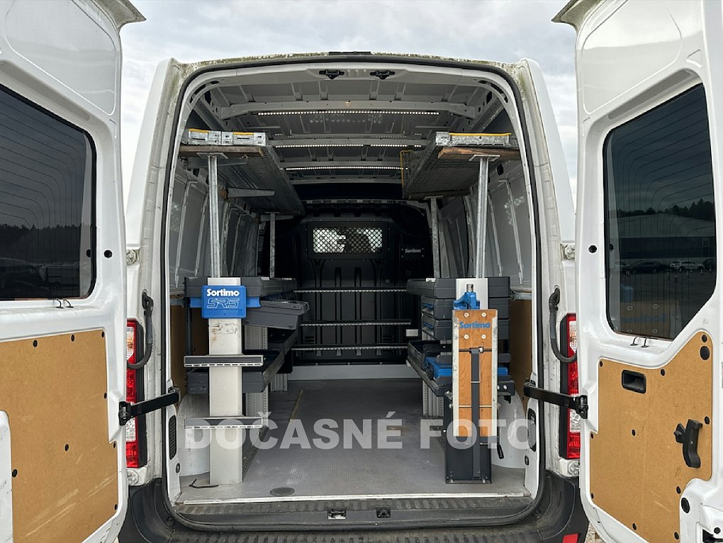 Renault Master 2.3dCi  L2H2 DÍLNA