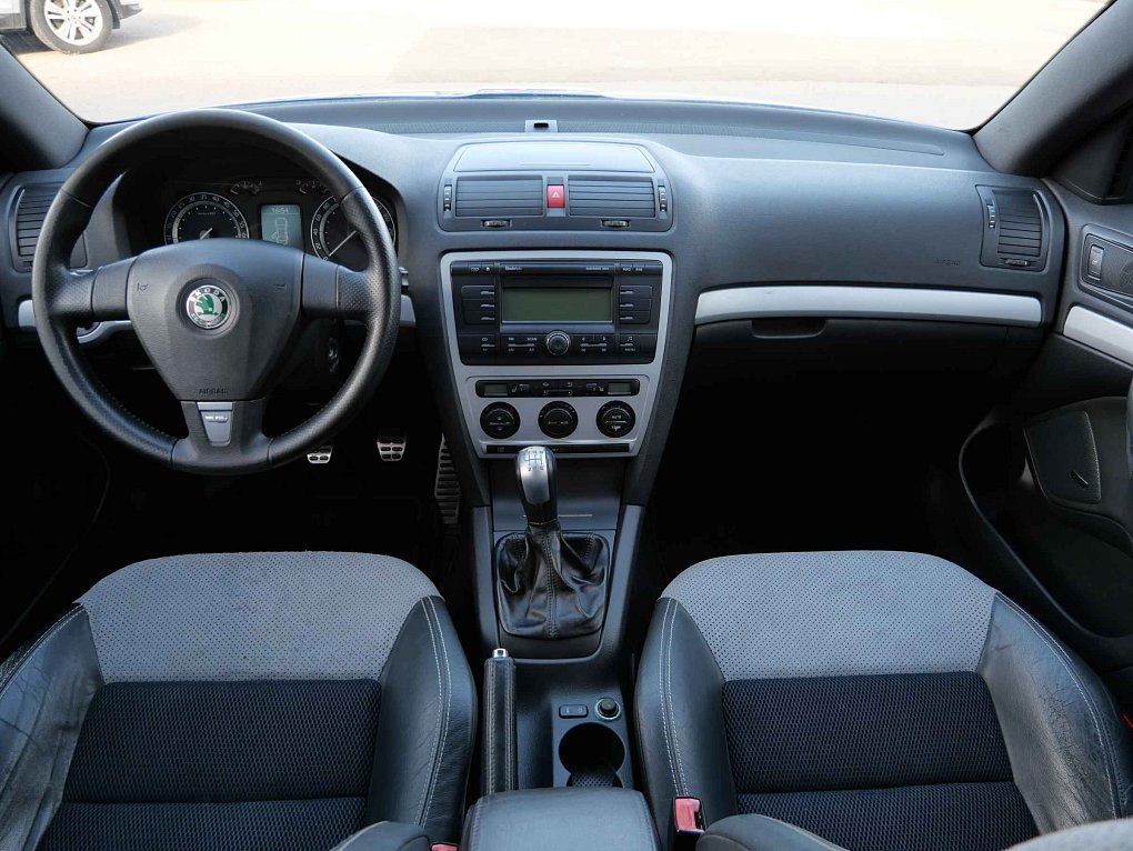 Škoda Octavia II 2.0 TFSi RS
